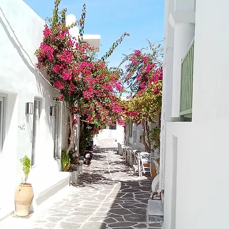 Sunloft-paros 公寓式酒店