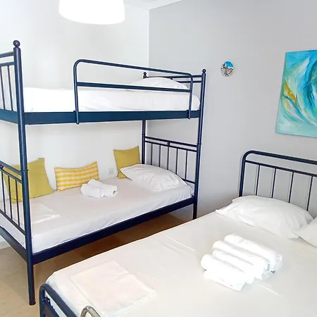 Sunloft-paros 3* 纳乌萨