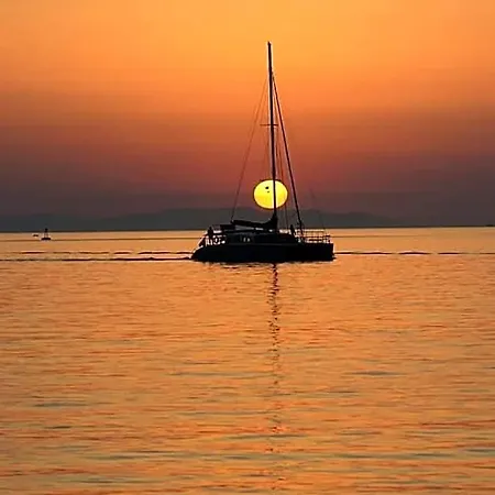 Sunloft-paros شقة فندقية ناوسا