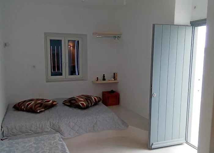 Sunloft-paros 3* 纳乌萨