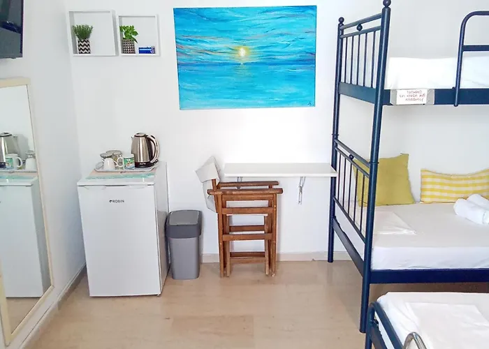 Sunloft-paros 3* 纳乌萨